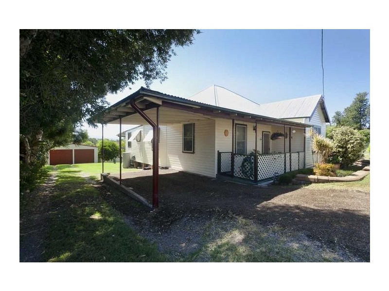 4 Cooreei Place, Dungog NSW 2420