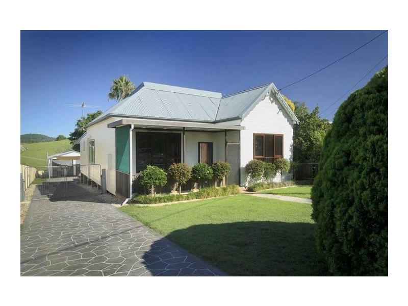 24 Fosterton Road, Dungog NSW 2420