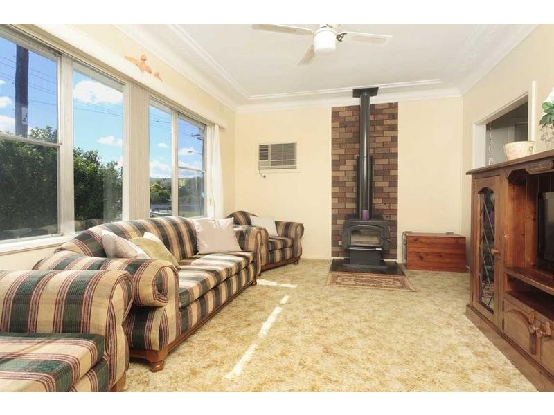 34 Mary Street, Dungog NSW 2420