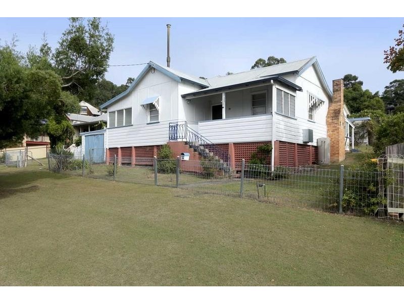 14 Moore Street, Dungog NSW 2420