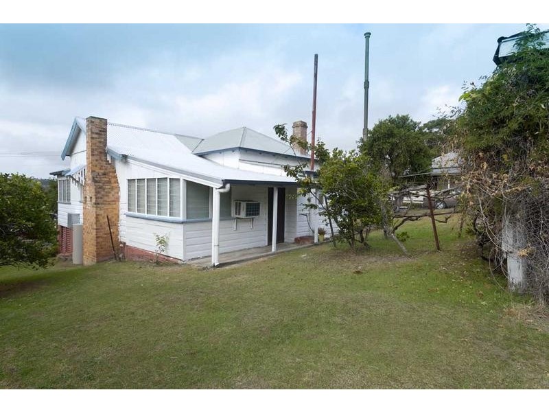 14 Moore Street, Dungog NSW 2420