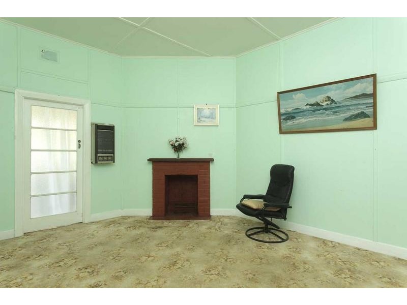 14 Moore Street, Dungog NSW 2420