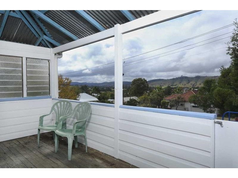 14 Moore Street, Dungog NSW 2420