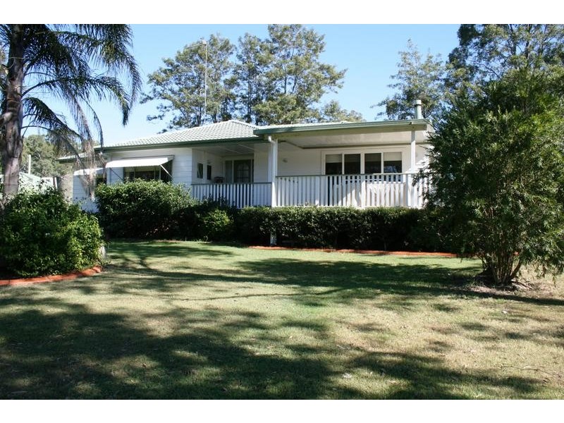 4 Storks Road, Clarence Town NSW 2321