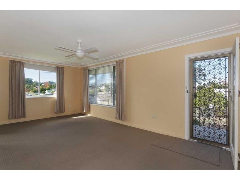 21 Myles Street, Dungog NSW 2420