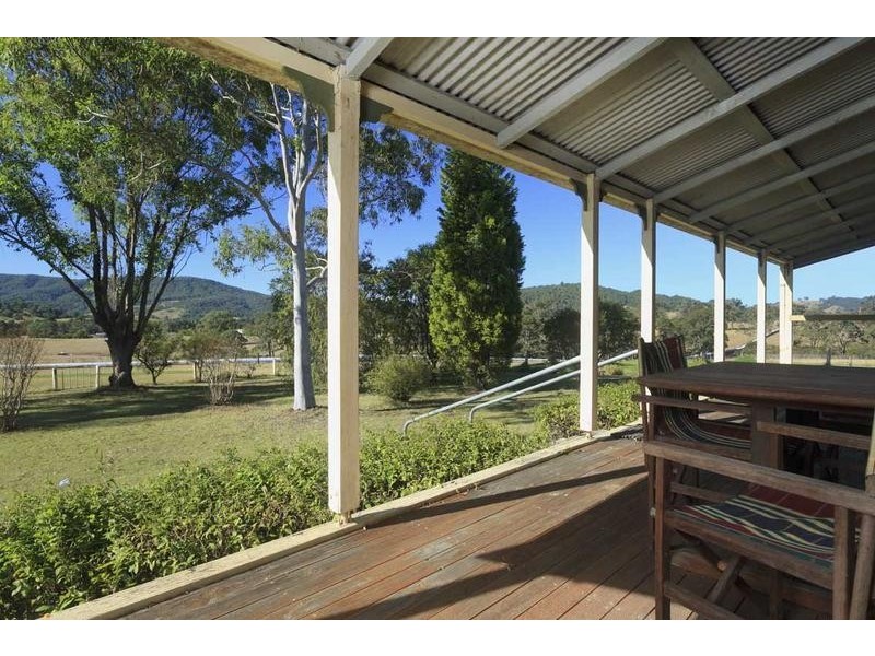 33 Salisbury Road, Dungog NSW 2420