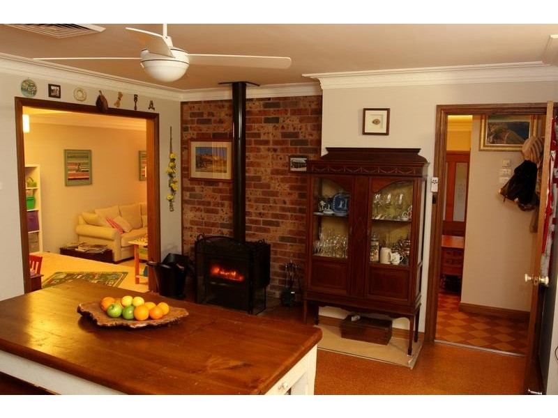 8 Baird Street, Dungog NSW 2420