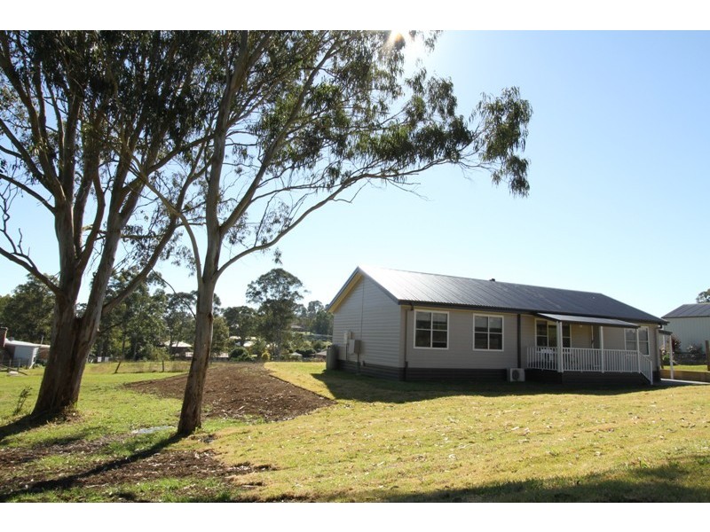 13 Nicholls Street, Stroud NSW 2425