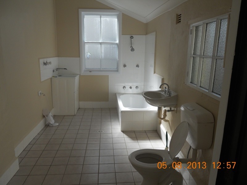 211 Dowling st, Dungog NSW 2420