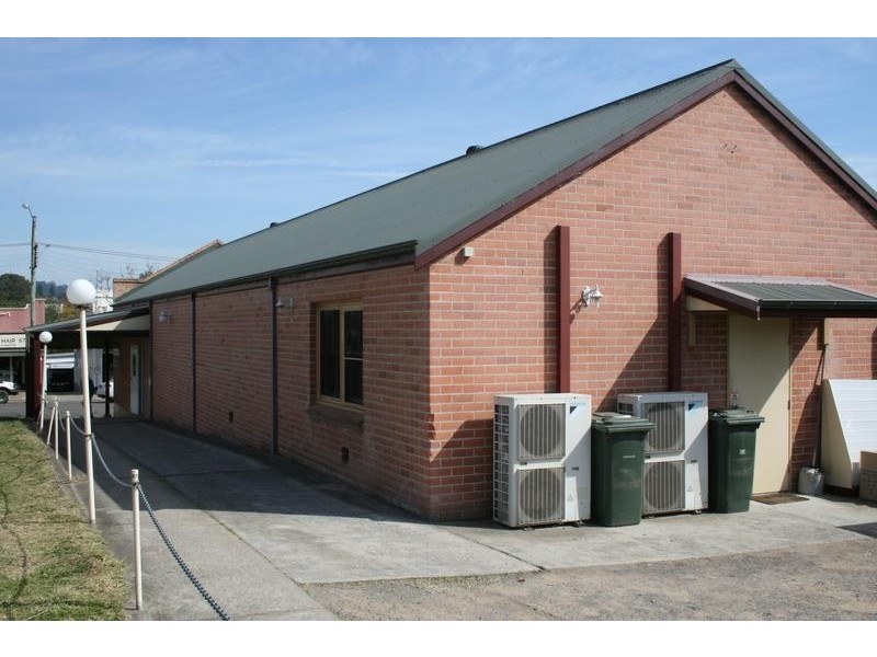 143 Dowling Street, Dungog NSW 2420