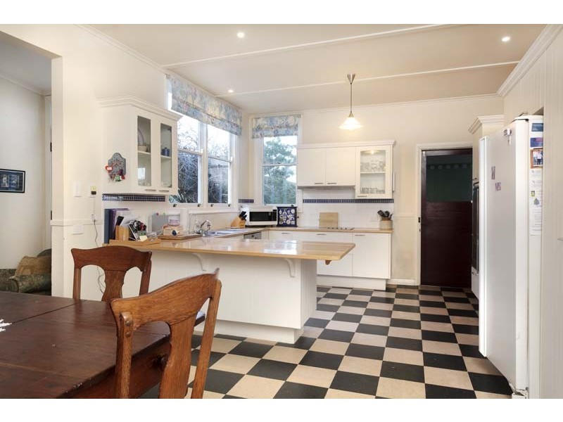 11 Verge Street, Dungog NSW 2420