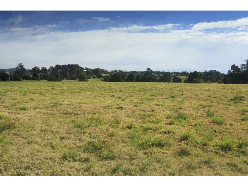 11 Verge Street, Dungog NSW 2420