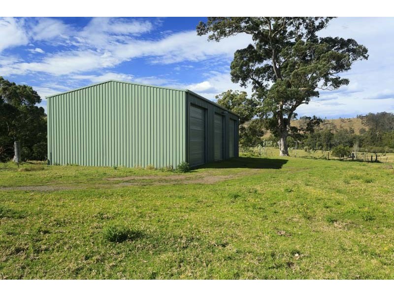 11 Verge Street, Dungog NSW 2420
