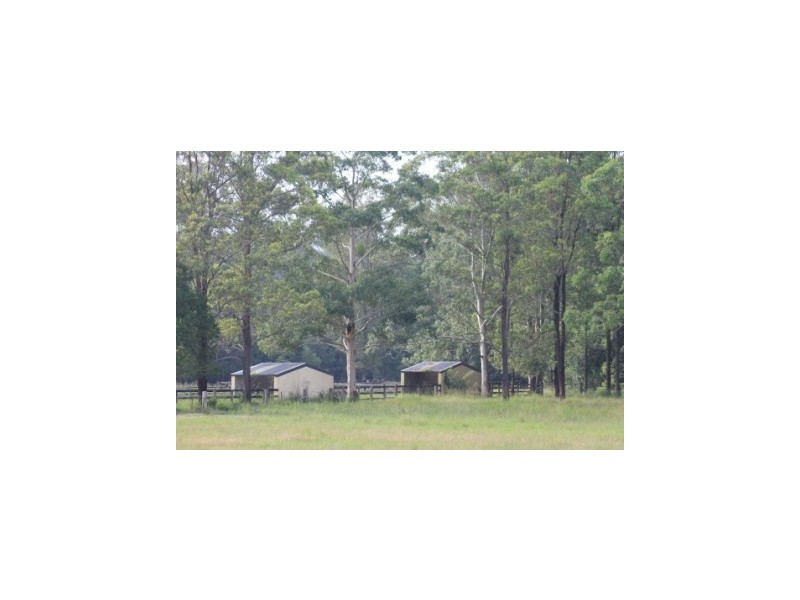1369 Booral Road, Girvan NSW 2425