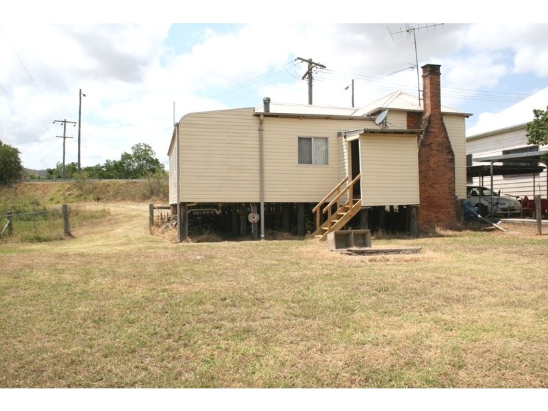 300 Dowling Street, Dungog NSW 2420