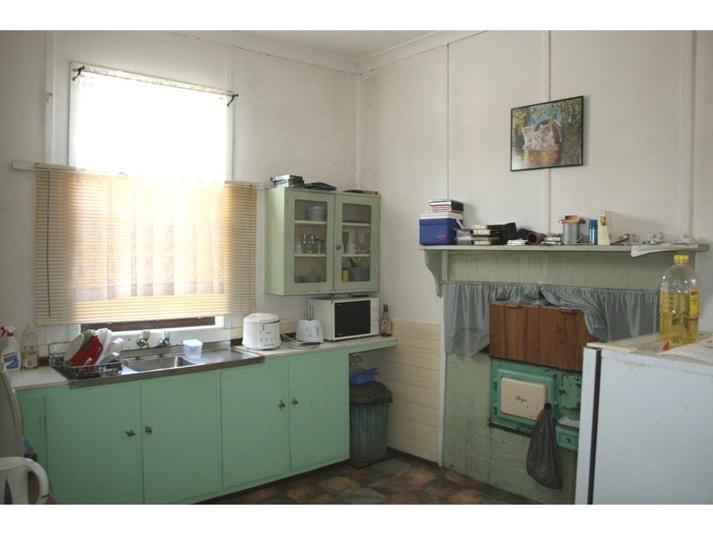 300 Dowling Street, Dungog NSW 2420