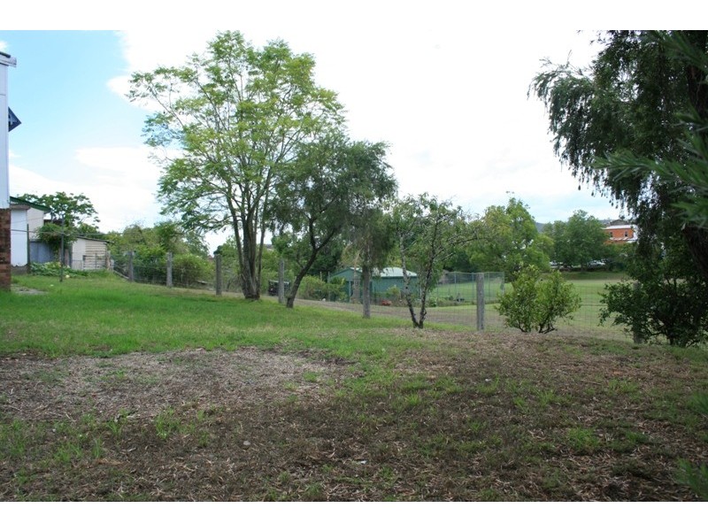 81 Lord Street, Dungog NSW 2420