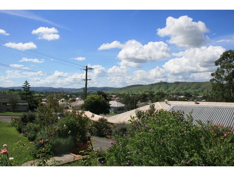 82 Chapman Street, Dungog NSW 2420
