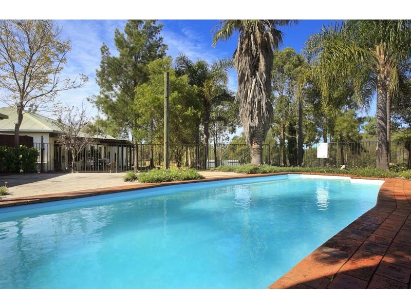 7 Storks Road, Seaham NSW 2324