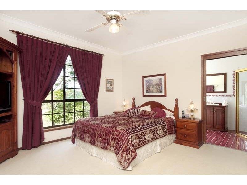 7 Storks Road, Seaham NSW 2324