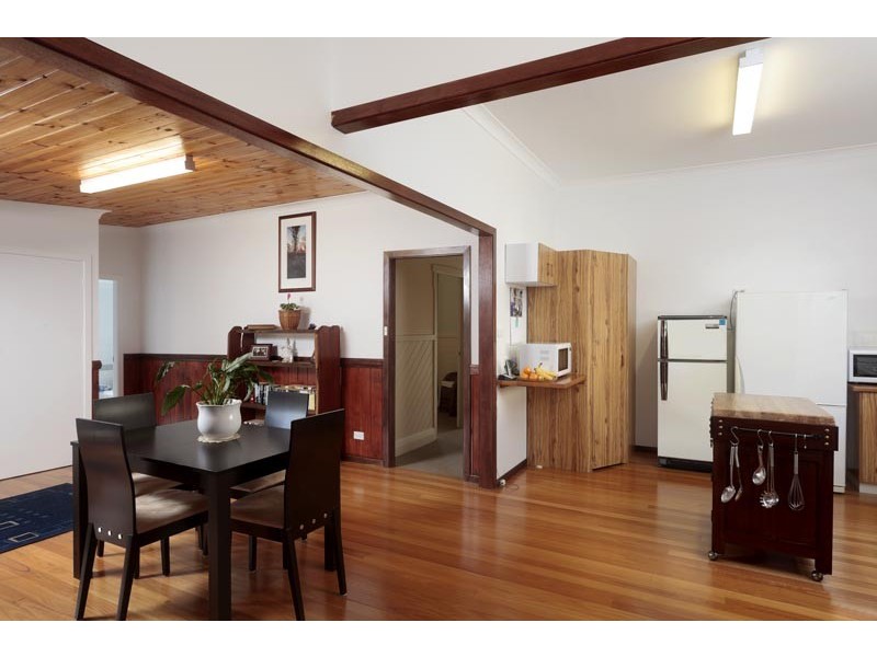 14 Hancock Avenue, Dungog NSW 2420