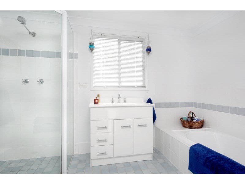 14 Hancock Avenue, Dungog NSW 2420