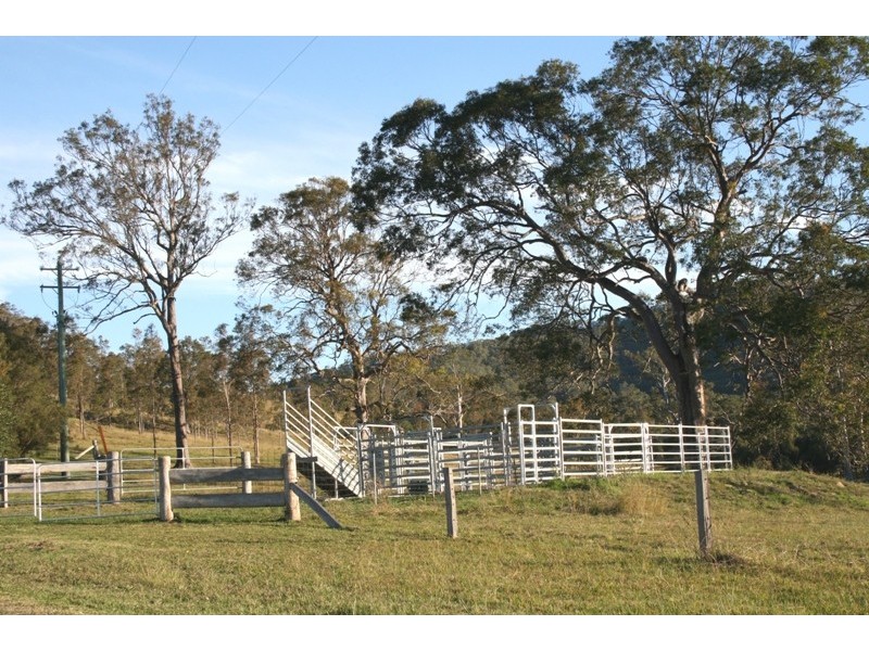 273 Hanleys Creek Road, Dungog NSW 2420