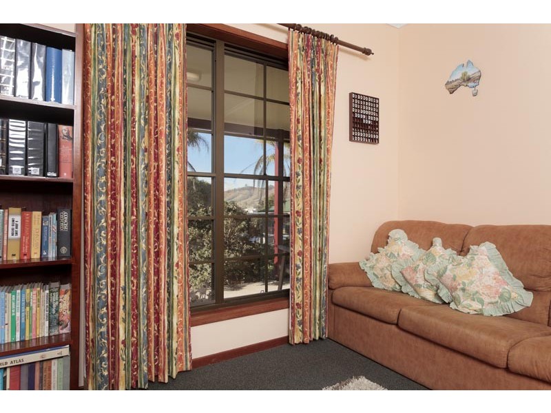 6-8 Robertson Close, Dungog NSW 2420