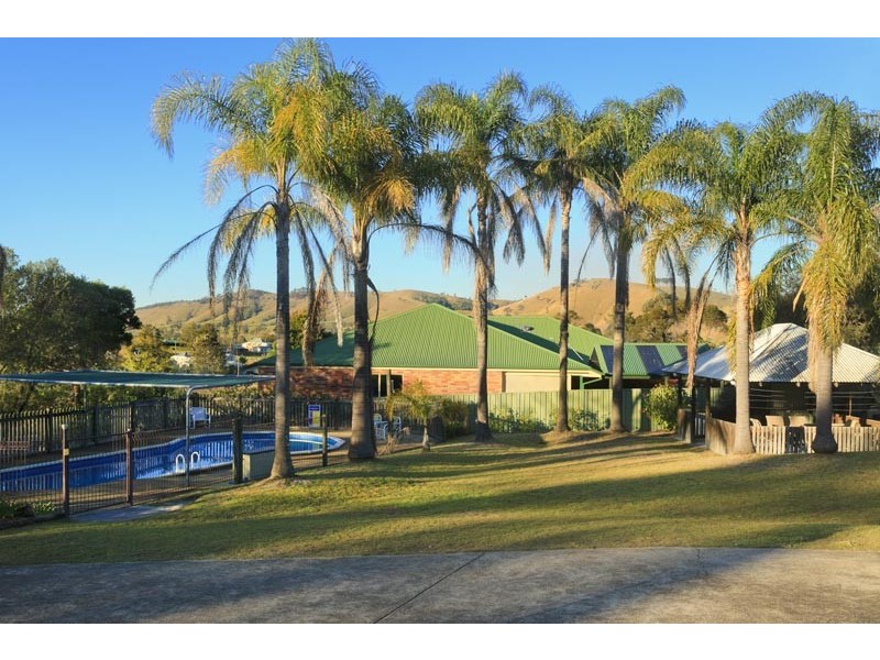 6-8 Robertson Close, Dungog NSW 2420