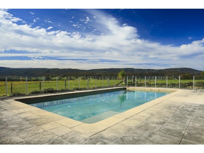 126 Salisbury Road, Dungog NSW 2420