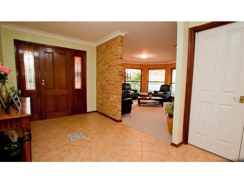 39 Wade Street, Dungog NSW 2420