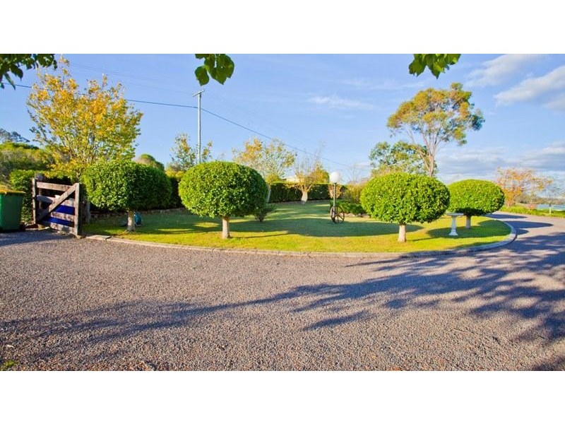 39 Wade Street, Dungog NSW 2420