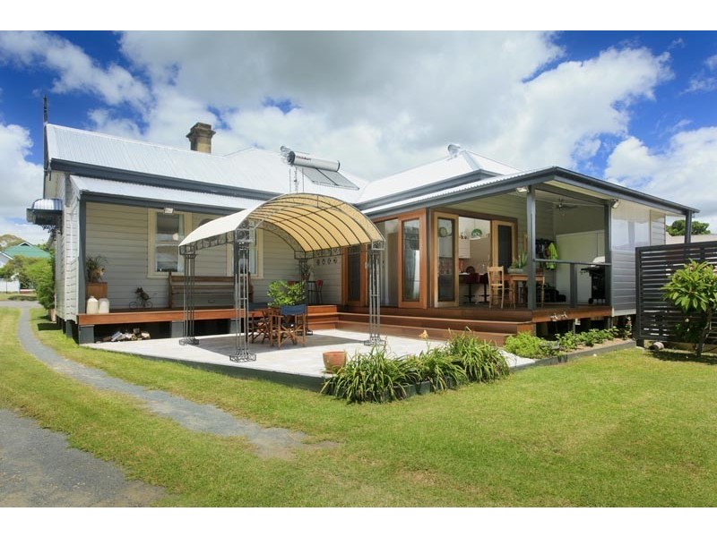 7 Mackay Street, Dungog NSW 2420