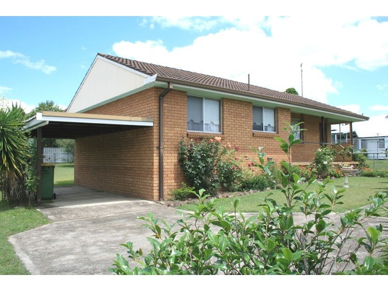 71 Lord Street, Dungog NSW 2420