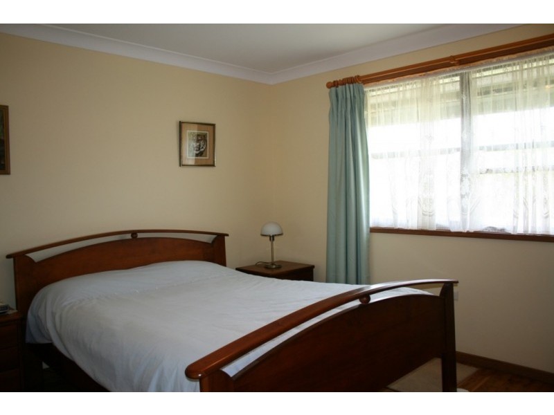 2 Baird Street, Dungog NSW 2420