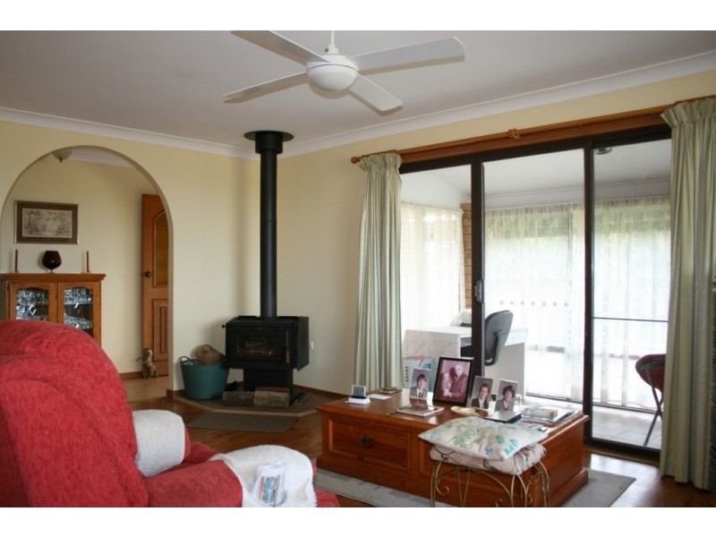 2 Baird Street, Dungog NSW 2420
