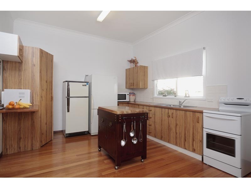 14 Hancock Avenue, Dungog NSW 2420