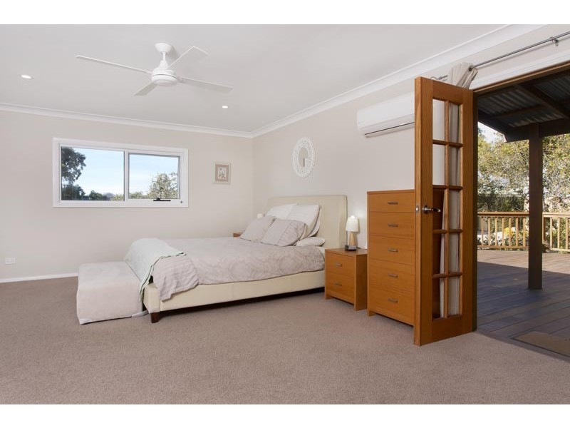 9 Carlton Avenue, Dungog NSW 2420