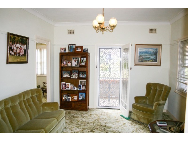 2 Church Street, Gresford NSW 2311