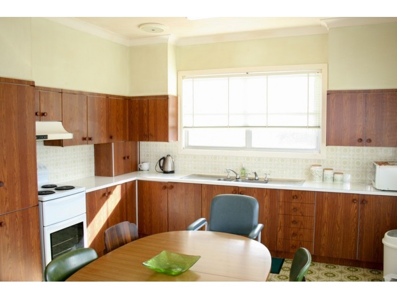 2 Church Street, Gresford NSW 2311