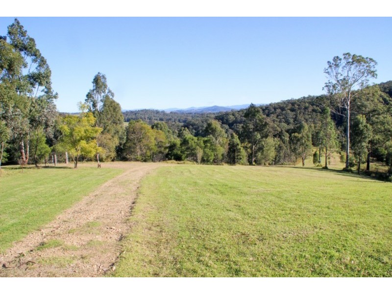 208 Moylans Road, Dungog NSW 2420