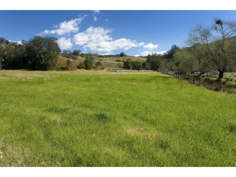 32 Longbottom Road, Dungog NSW 2420