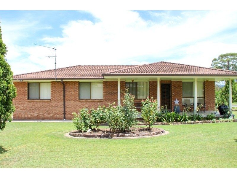 1 Church Street, Gresford NSW 2311