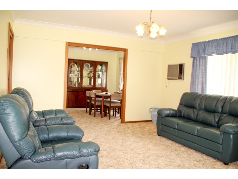 1 Church Street, Gresford NSW 2311