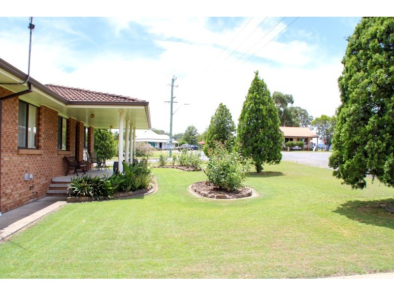 1 Church Street, Gresford NSW 2311