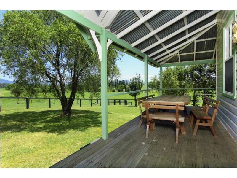 558 Gresford Road, Paterson NSW 2421