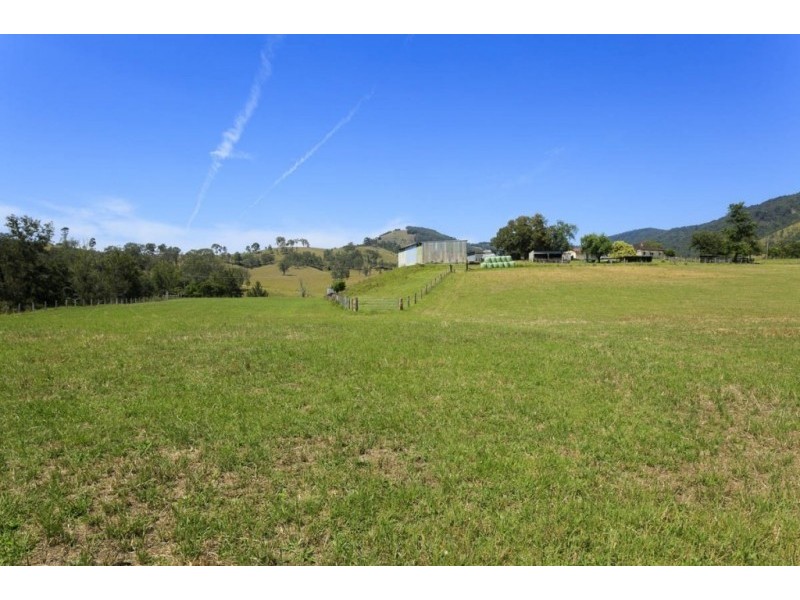 1550 Paterson River Road, Gresford NSW 2311