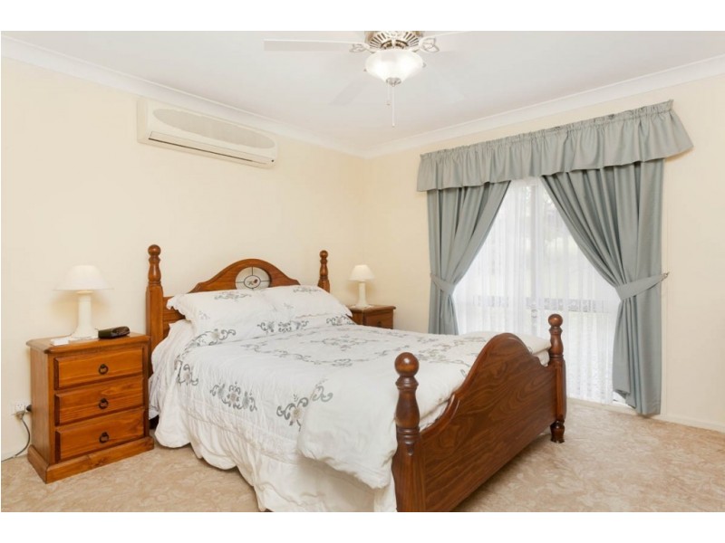 13 Baird Street, Dungog NSW 2420