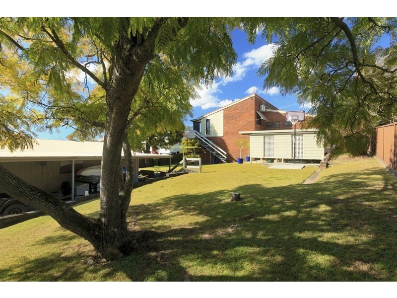 18 Abelard Street, Dungog NSW 2420