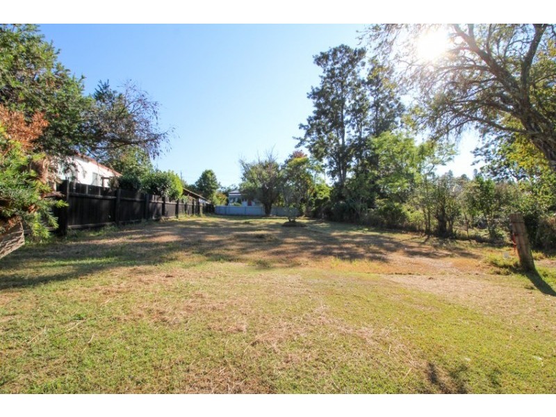 3 Gladstone Street, Dungog NSW 2420